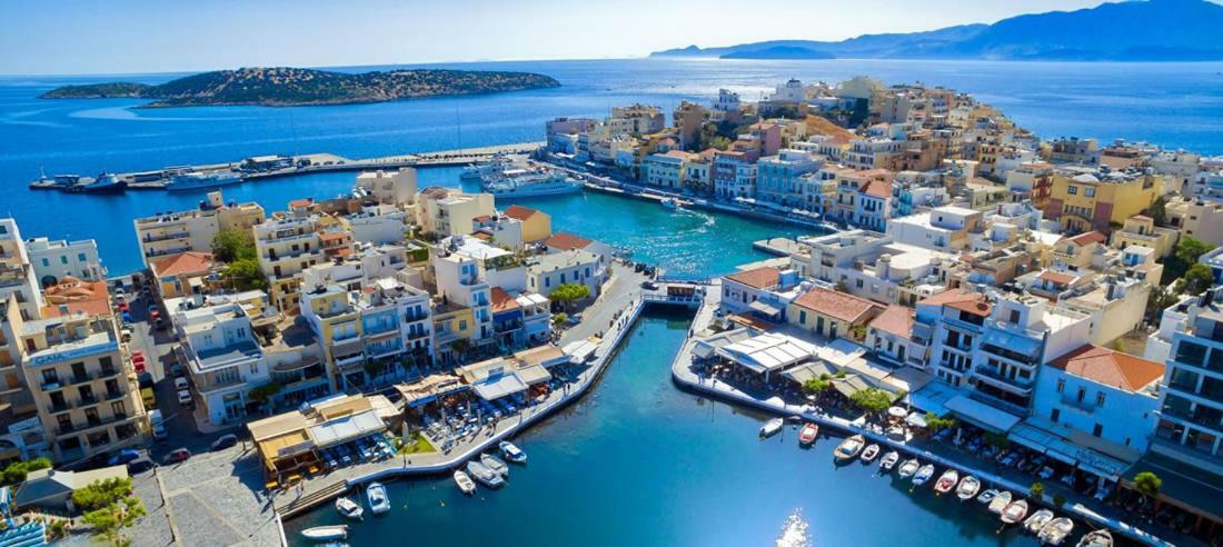 Stunning Seaview Town Apartment Agios Nikolaos  Exterior photo